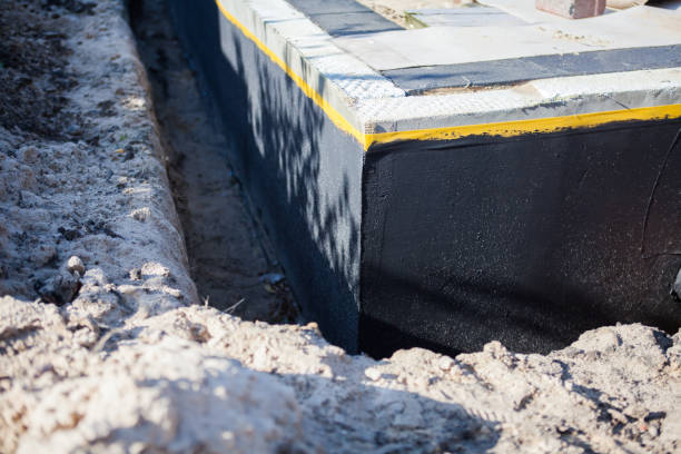 Professional Wet Basement Repair technician working in Youngstown, OH